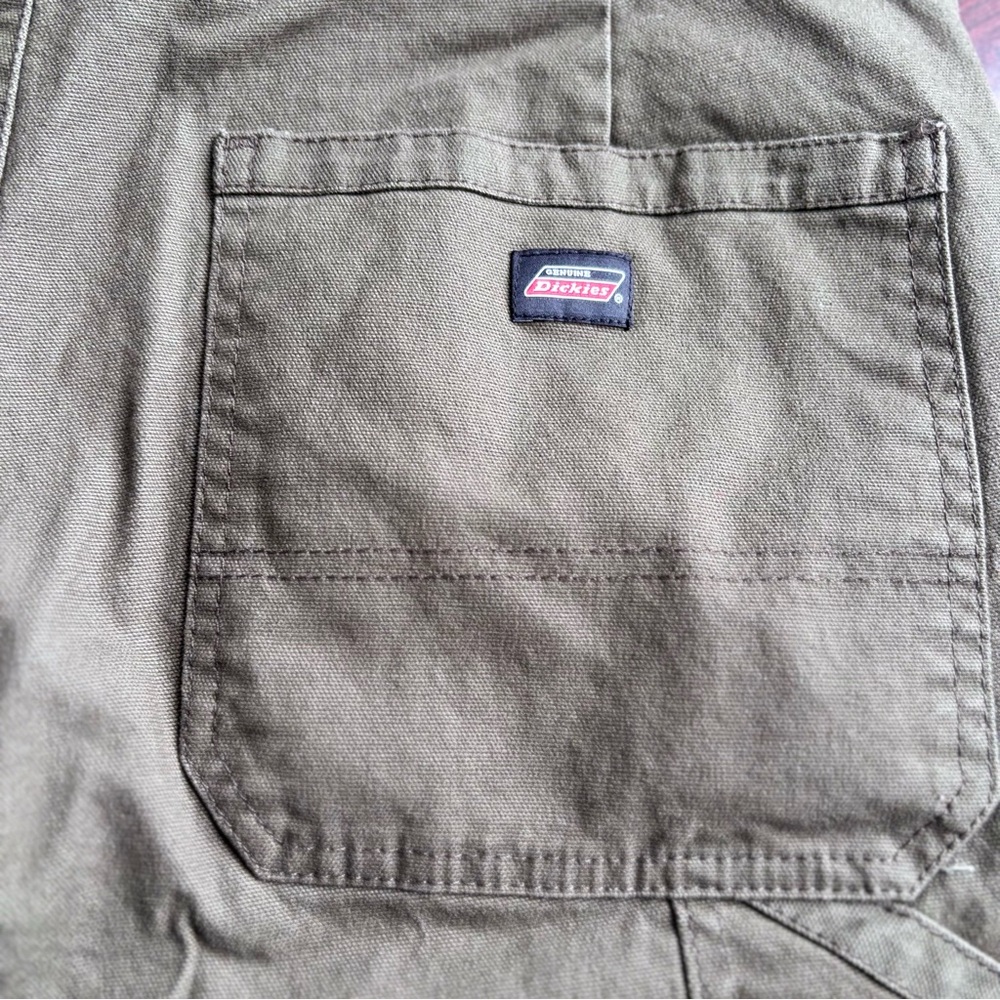 Dickies Olive Green Zip-Up Shorts - Picture 6 of 8